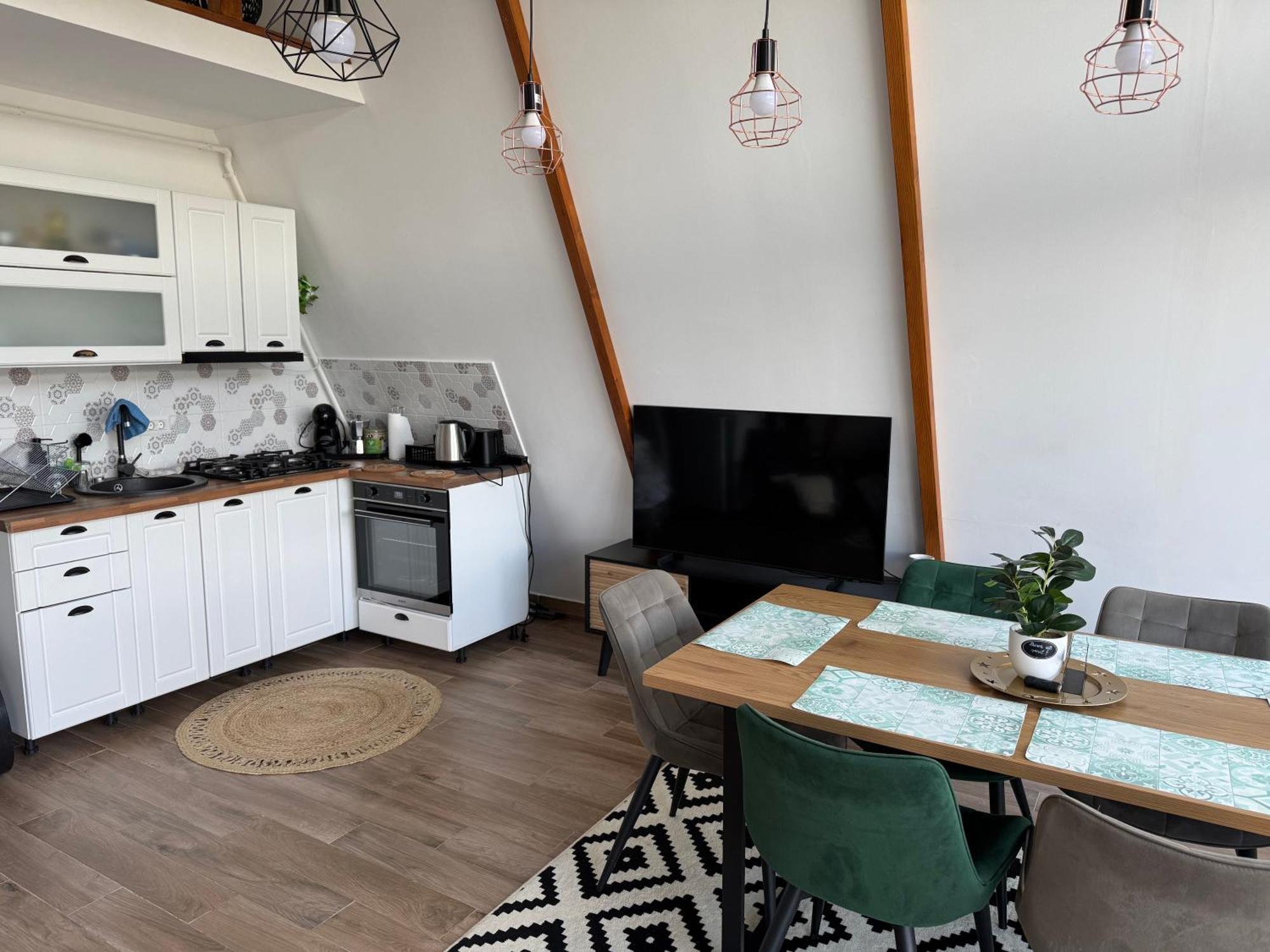 Ambiance Aframe Campulung Moldovenesc