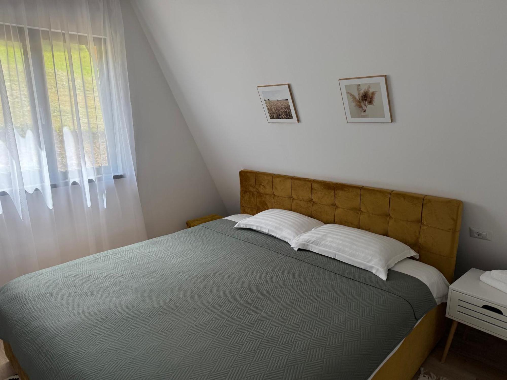 Ambiance Aframe Chalet